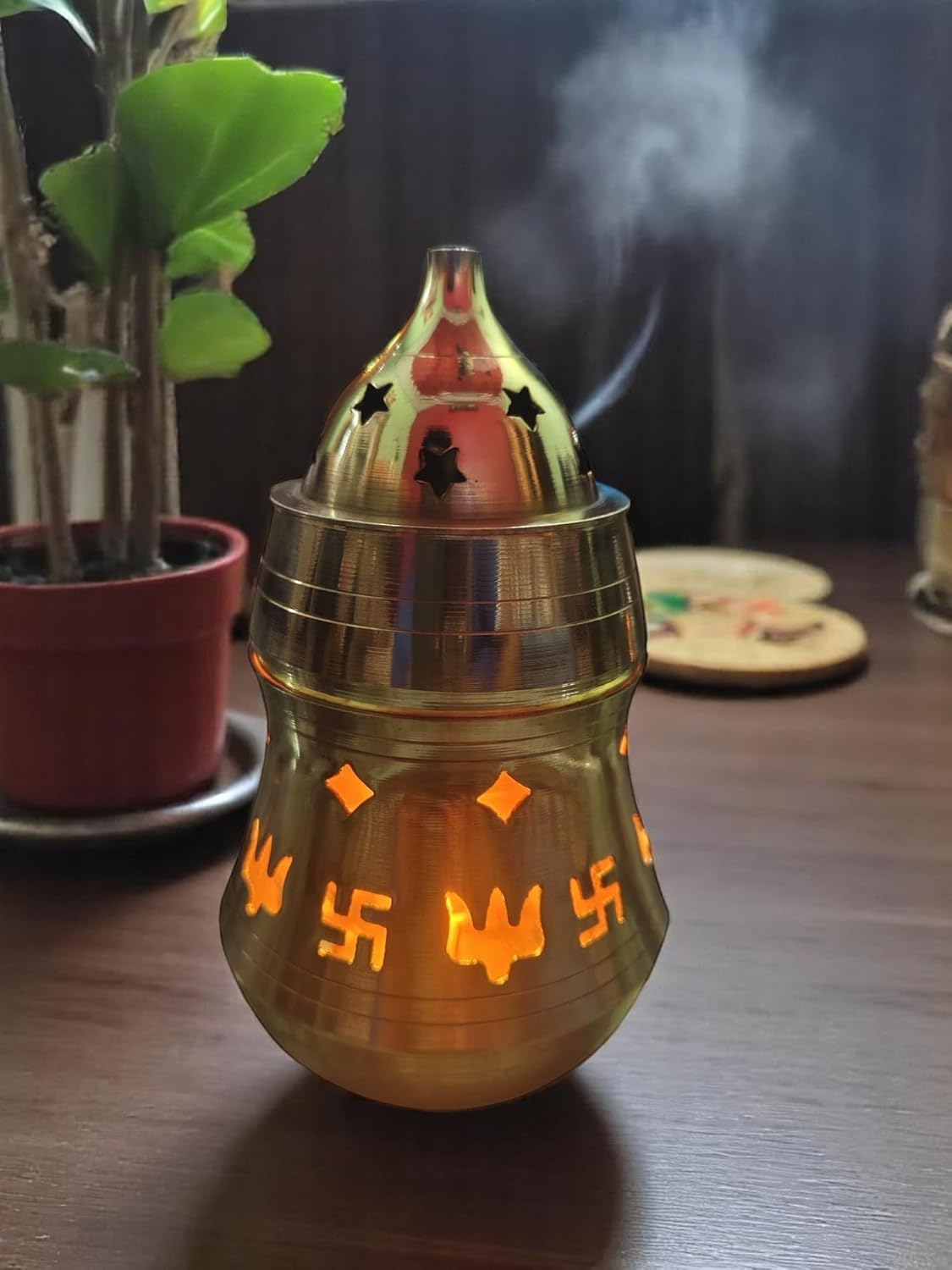 Brass Aroma Incense Burner, Camphor Lamp, Kapoor/Magic/Oil Burner/Diffuser With Brass Diya for Vastu/Feng Shui, Home, Temple Décor (Golden)