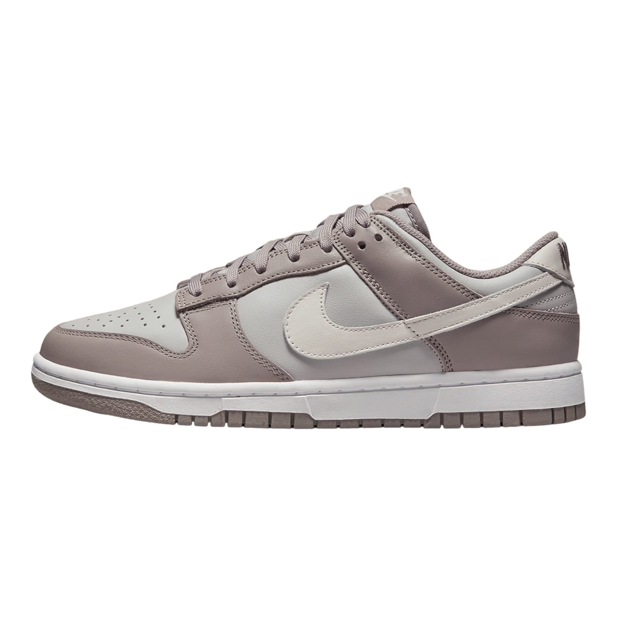 Nike Dunk Low SE Women's Trainers