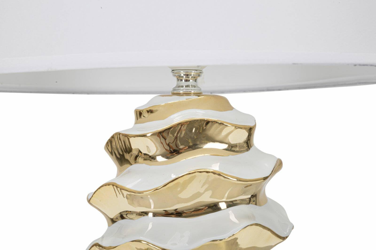 Dmora - Lampada da tavolo Baressa, Luce da scrivania, Luminaria da ufficio, Lampada da lavoro, 33 x 33 h53 cm, Bianco e Oro