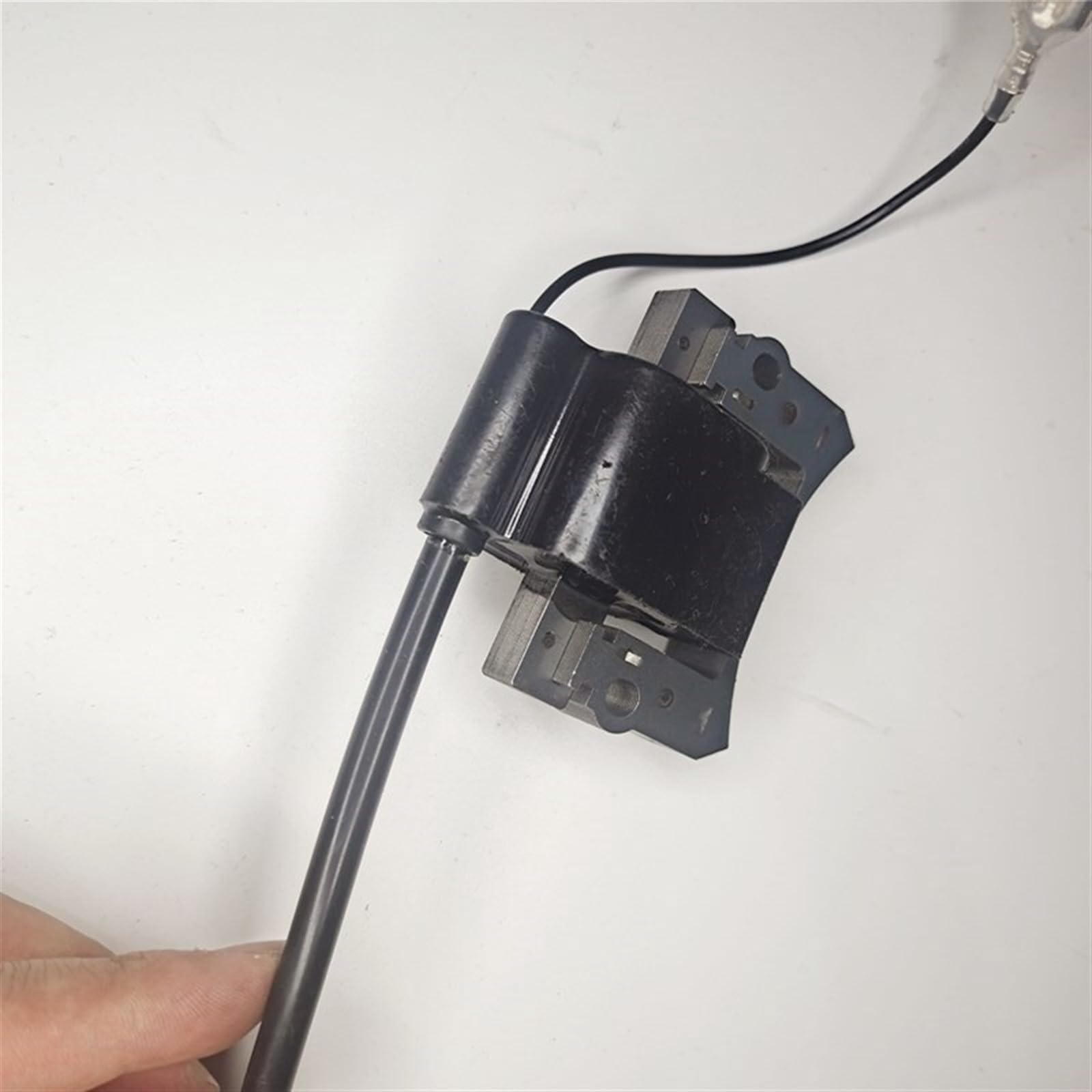 Conjunto de Bobina de Encendido 1E50FW Apto for Motor de Gasolina Robin 1E50FW cortacésped Bobinas de Encendido