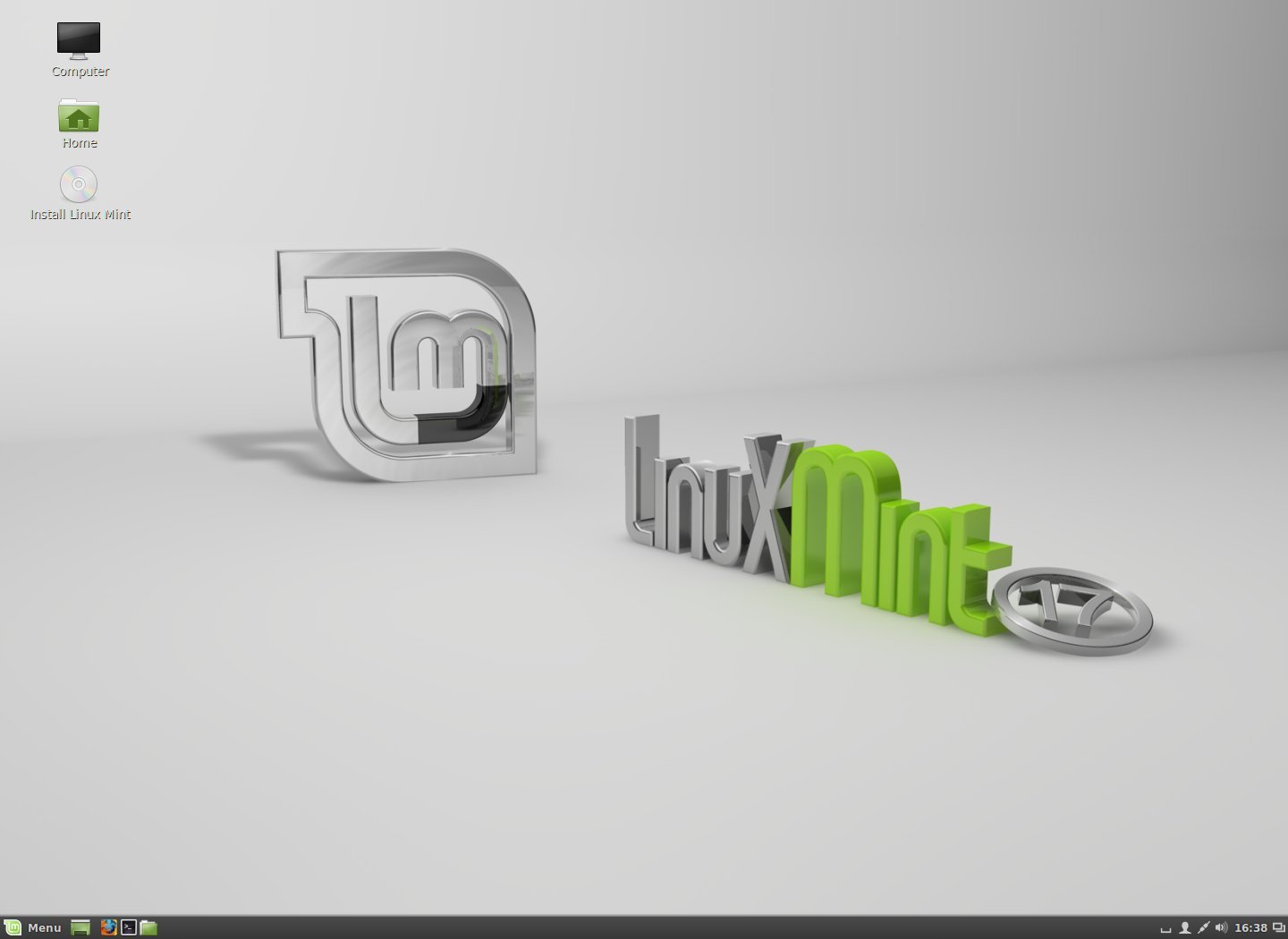 Amazon.com: Linux Mint 17 on Bootable 8GB USB Flash Drive - 32-bit