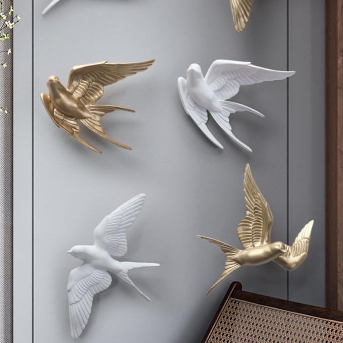 Decorazioni da Muro 2 Uccelli Rondine in Resina Bianca, Texture Realistica e Facile da Pulire, per Decorare Soggiorno o Esterno Design Moderno e Rustico