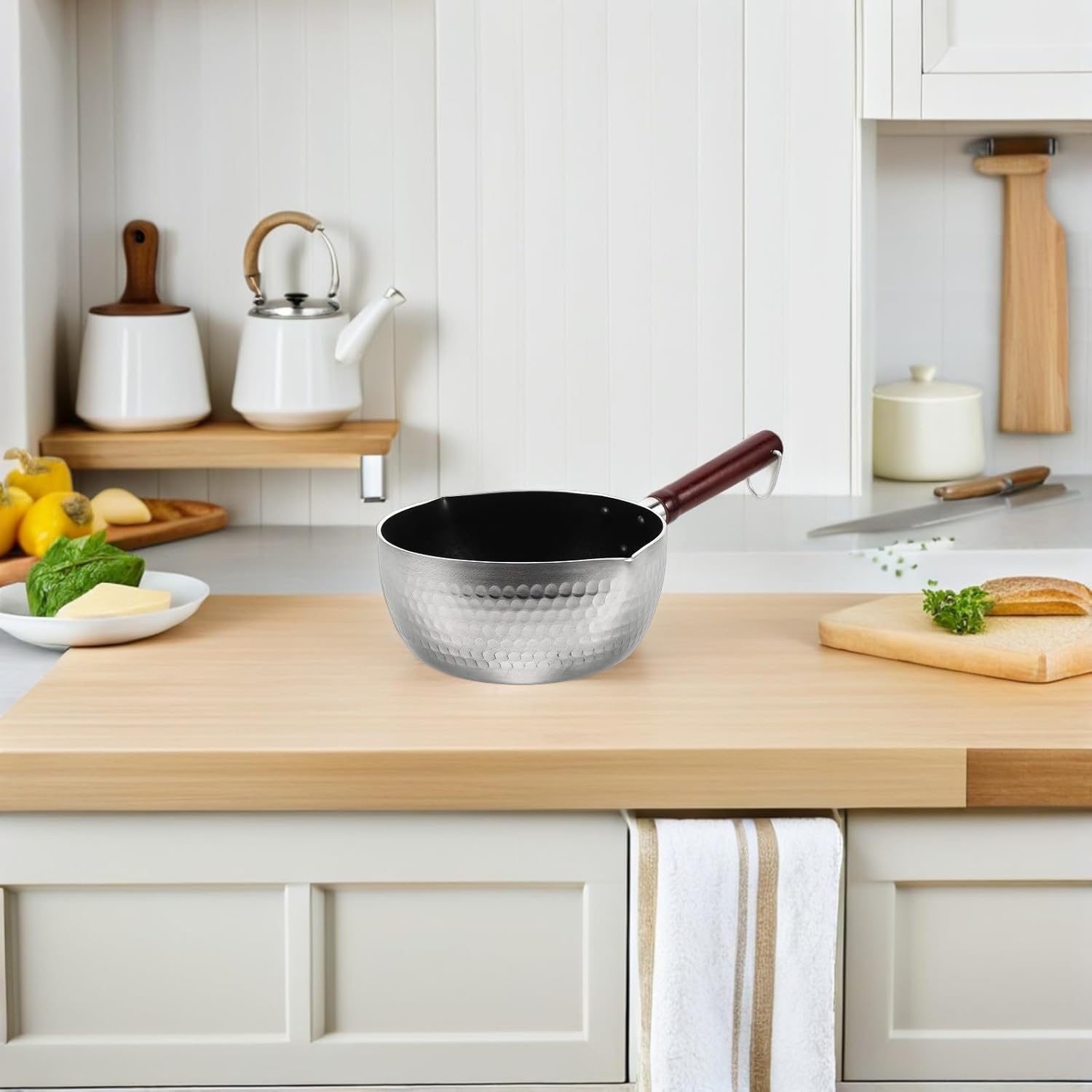 VICASKY Wooden Handle Japanese Nonstick Saucepan 18cm Thickened Food Cooking Pot for Boiling Milk, Noodles, Soups, and Porridge, Multi-function Milk Boiling Pot for Home and Camping