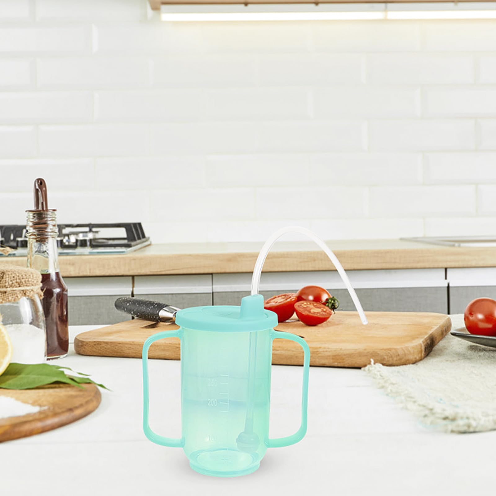 FakeFace Gobelet de Soin Patient Alité Tasse Aliment Liquide pour Personnes Âgées Gobelet Anti-déversement et Anti-fuite avec 4 Poignées pour Adulte Handicapé Maternité Tasse D'alimentation