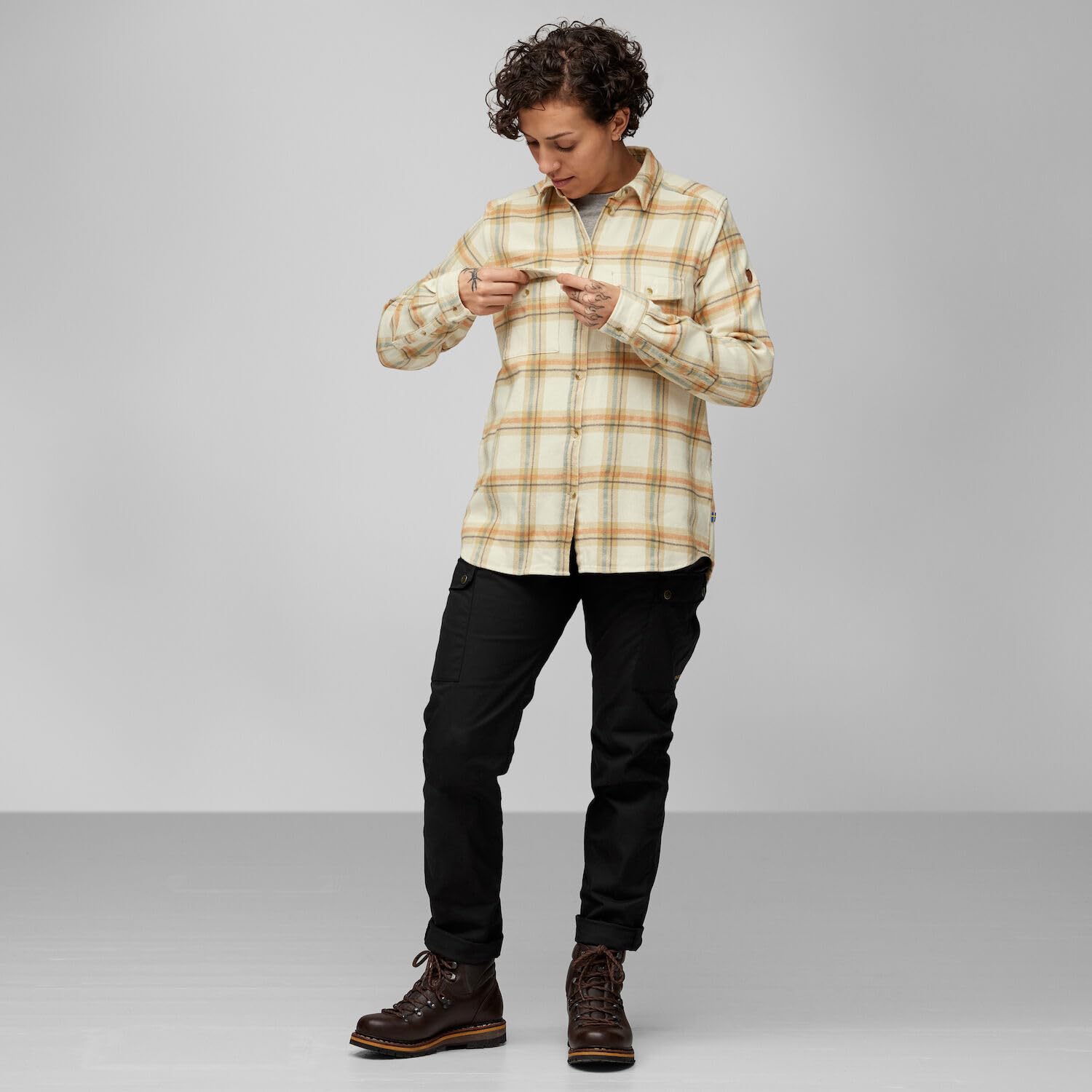 Fjällräven Övik Heavy Flannel Shirt W Flanellhemd aus Baumwolle Warm Damen Beige beige