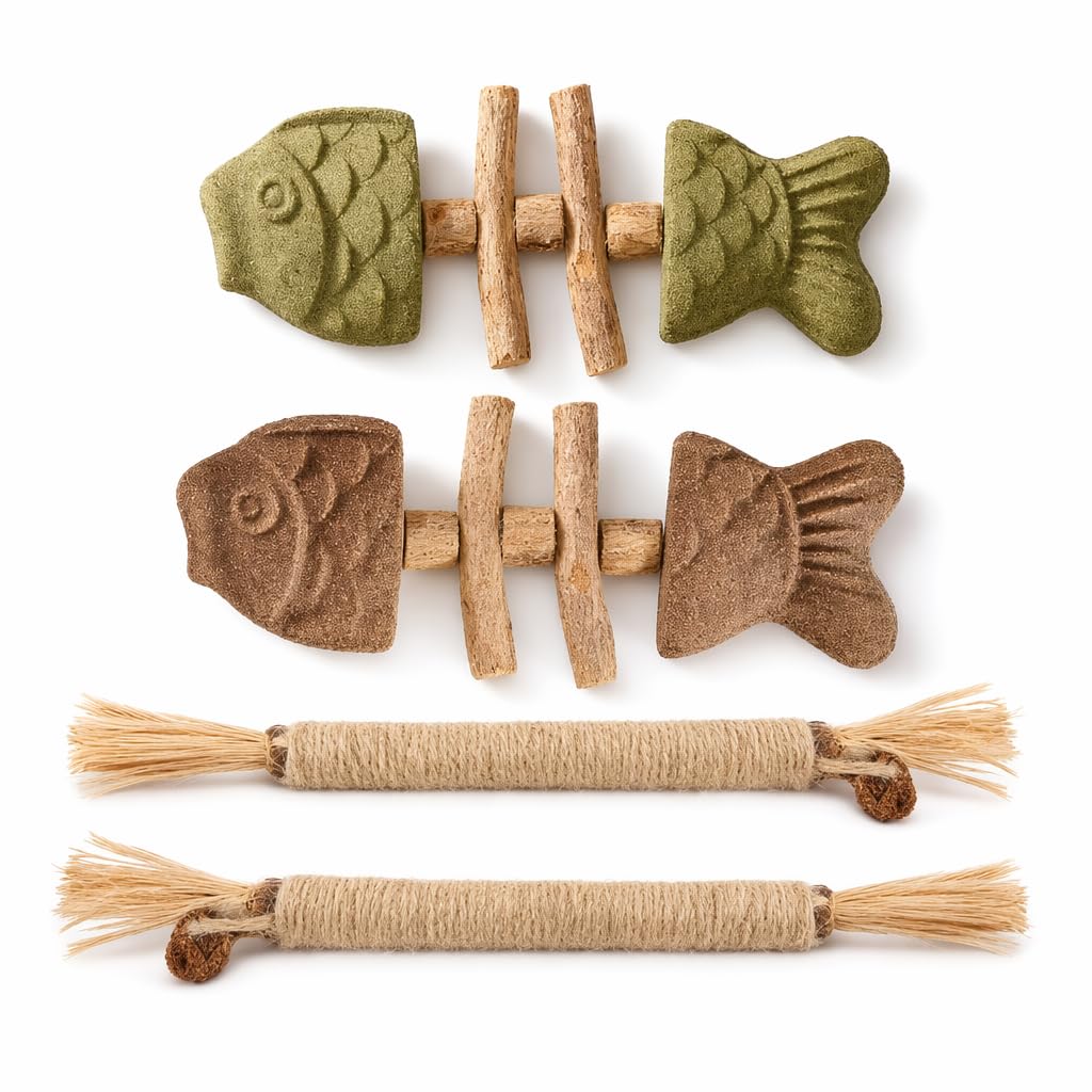 Kuwuarg Natural Cat Fish Bone Toy with Silvervine Chew Sticks