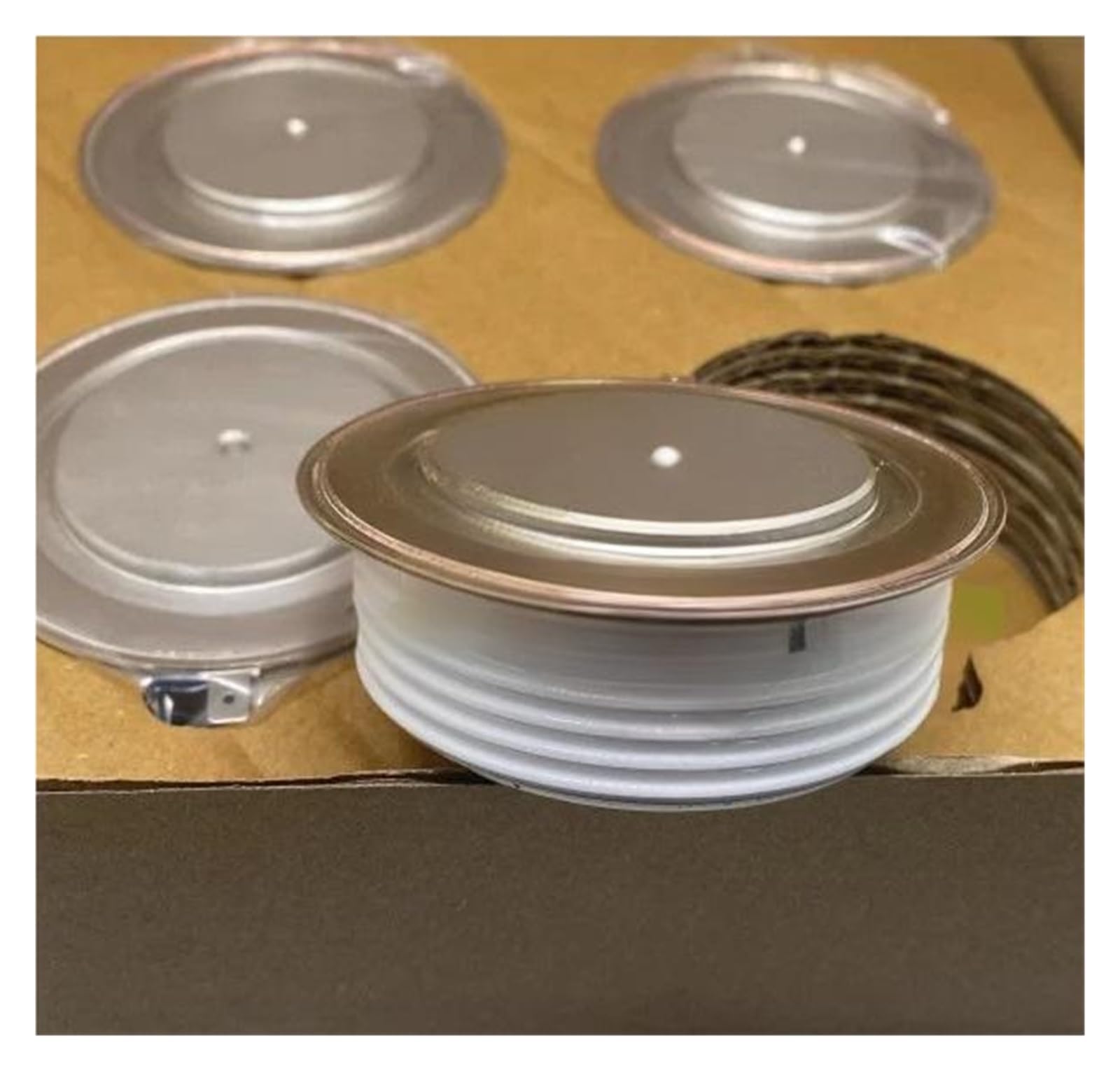 TPKMVGAP 1pcs T1190N18TOF T1219N26TOF T1219N28TOF T1219N54P130 T1220N26TOF T1258N04TOF T1190N14TOF T1190N14TOF vt T1190N16T0F T1190N16TOF thyristor Module(T1220N26TOF)