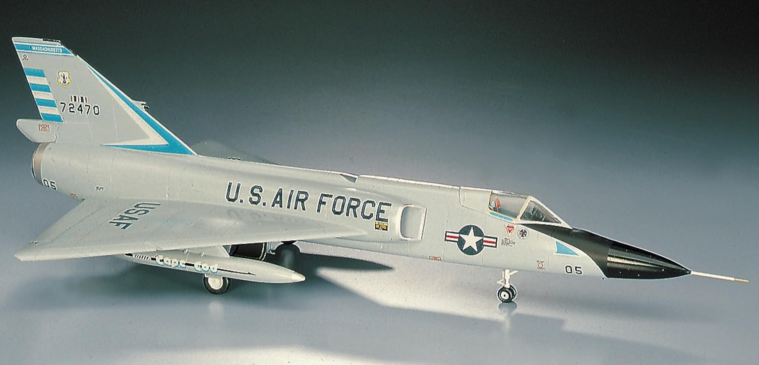 Amazon.com: Hasegawa HAC11 1:72 Scale F-106A Delta Dart Model