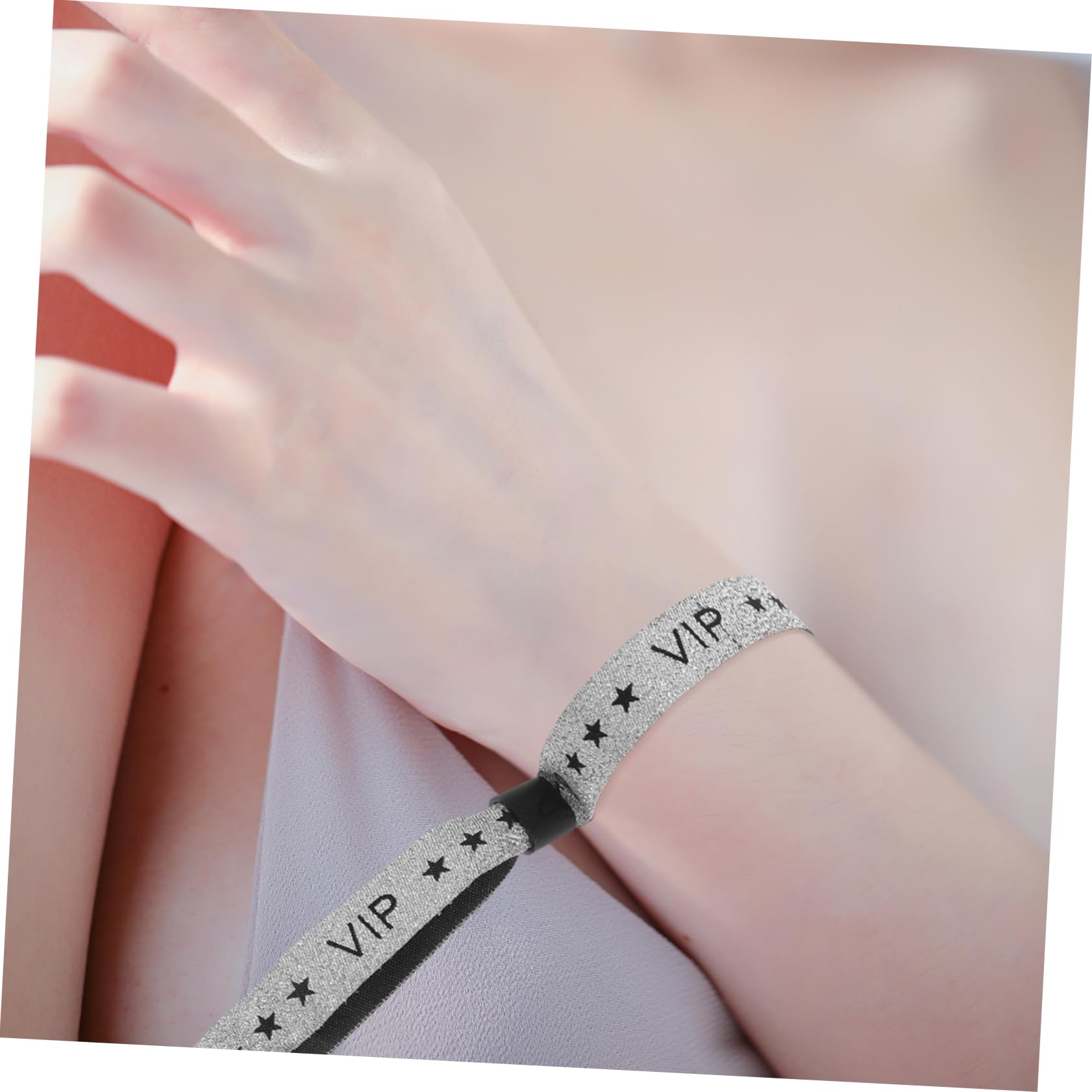 Housoutil 100piezas Pulseras De Actividad Pulseras De Identificación Para Conciertos De Fiestas Musicales Para Eventos Parques De Atracciones Clubes Conciertos Ferias Festivales y Eventos Co