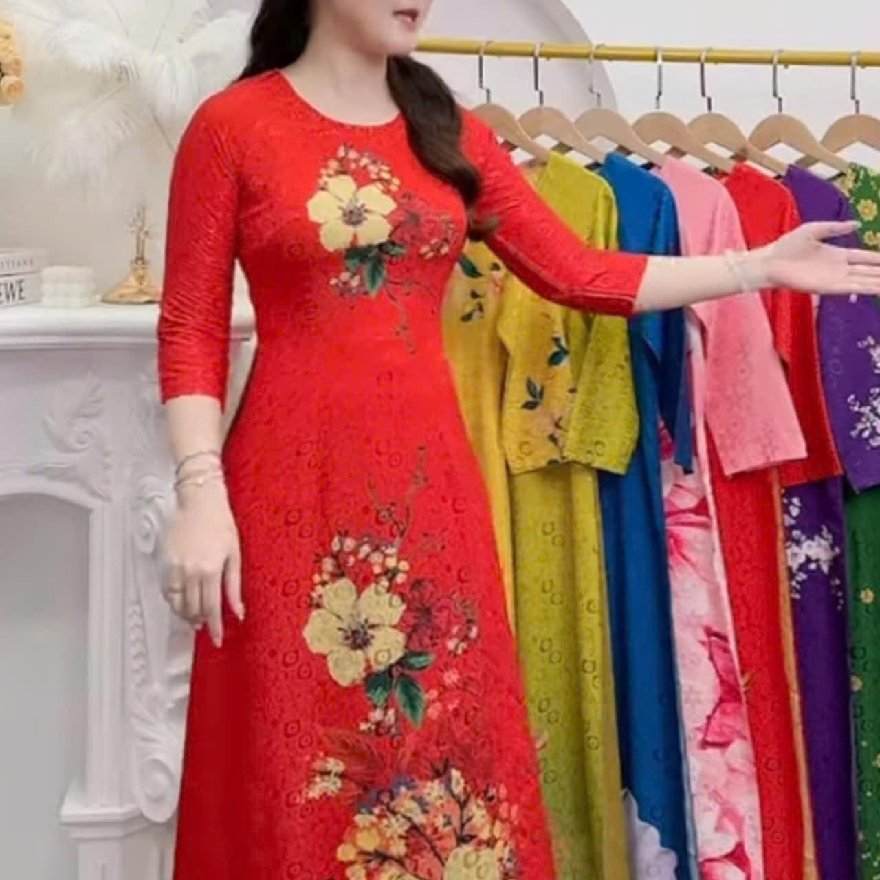 Traditional Vietnamese Ao Dai for Women, 3D Floral Pattern, Thai Tuan Brocade Material, Ao Dai and Pants (056Tm, 3XL)