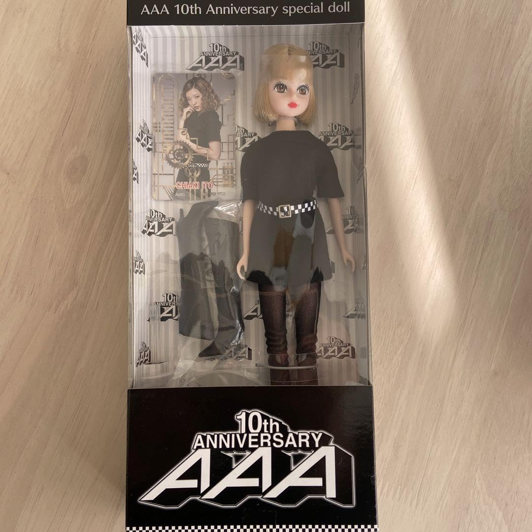 AAA 10th anniversary ドール AAA 10th anniversary ドール