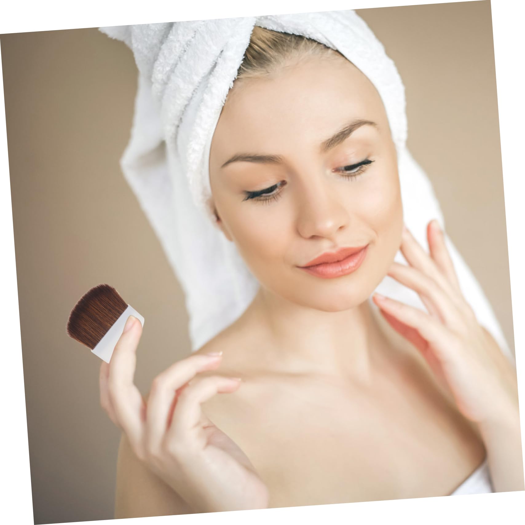 Brochas de Maquillaje Profesionales 2 Piezas Portátiles, para Rubor y Base
