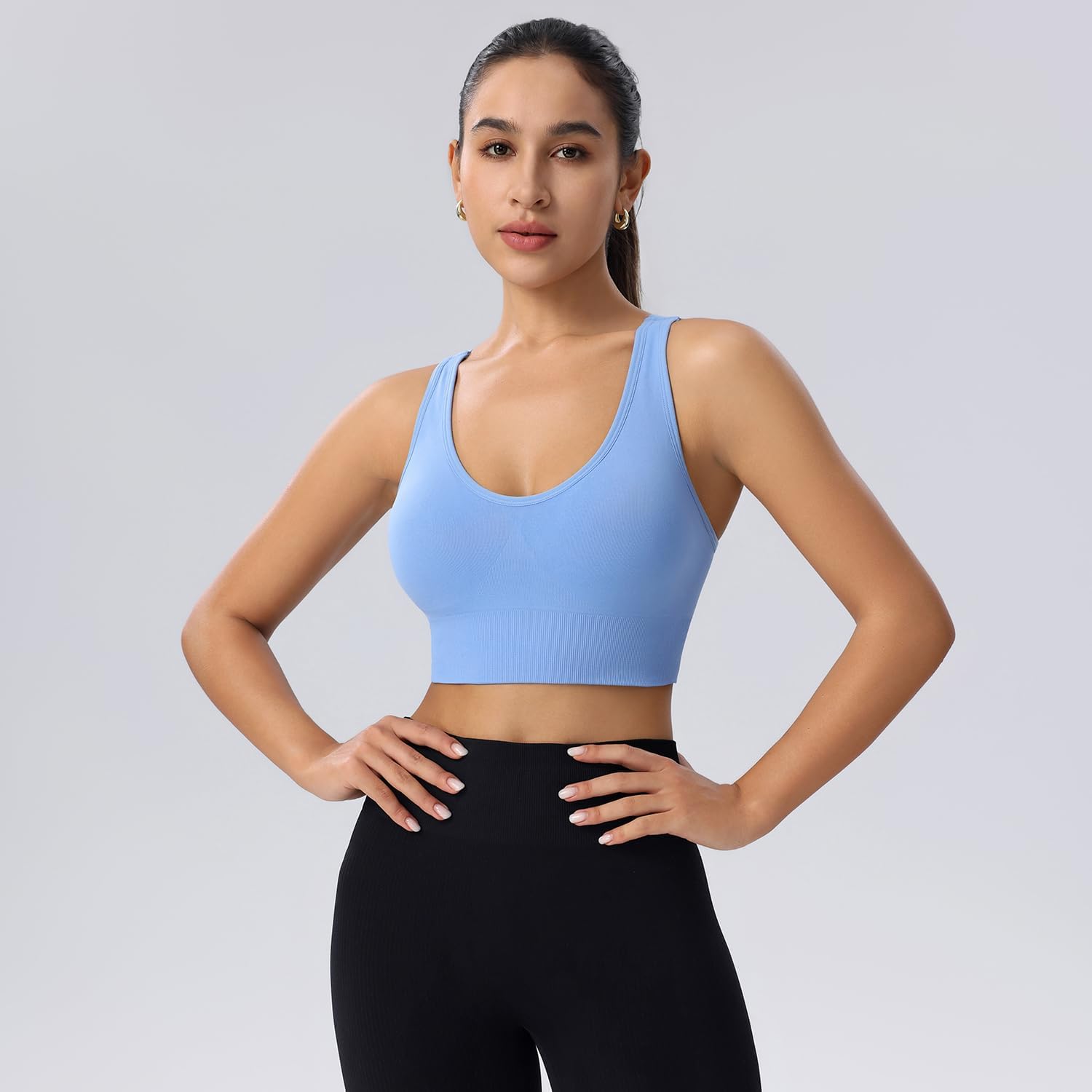 BLUELILY Sports Bras Shorts Set for Women High Impact Strappy Bras Padded Seamless Workout Yoga Set Size M