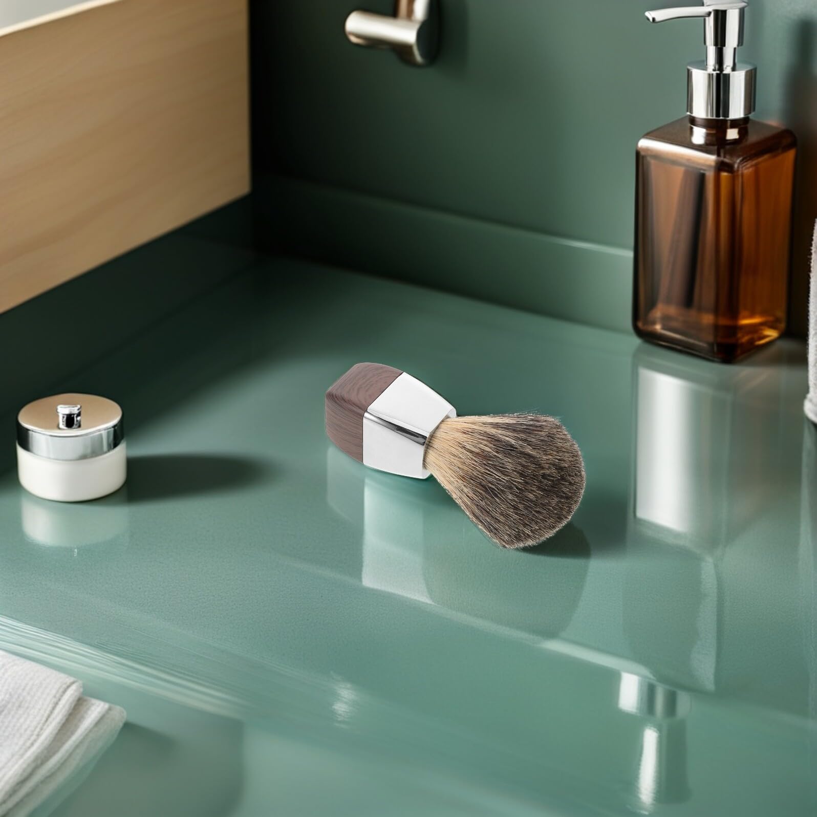 Pennello da Barba in Tasso 3001, Legno e Metallo, Coffee | Impugnatura Salda, Delicato su Tutti i Tipi di Pelle, Accessorio Uomo per Rasatura e Cura del Viso