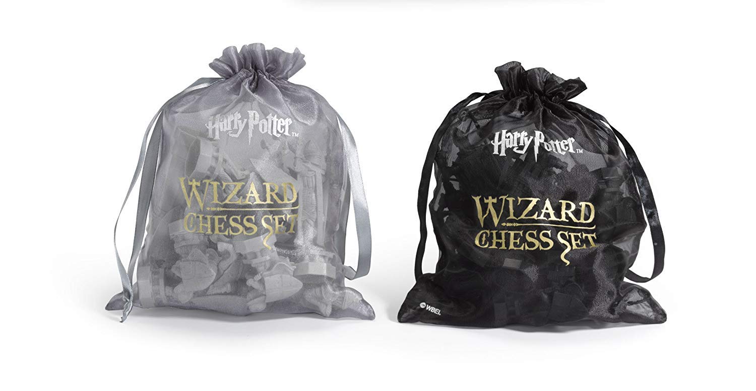 Amazon | Harry Potter Wizard Chess Set [並行輸入品] | チェス