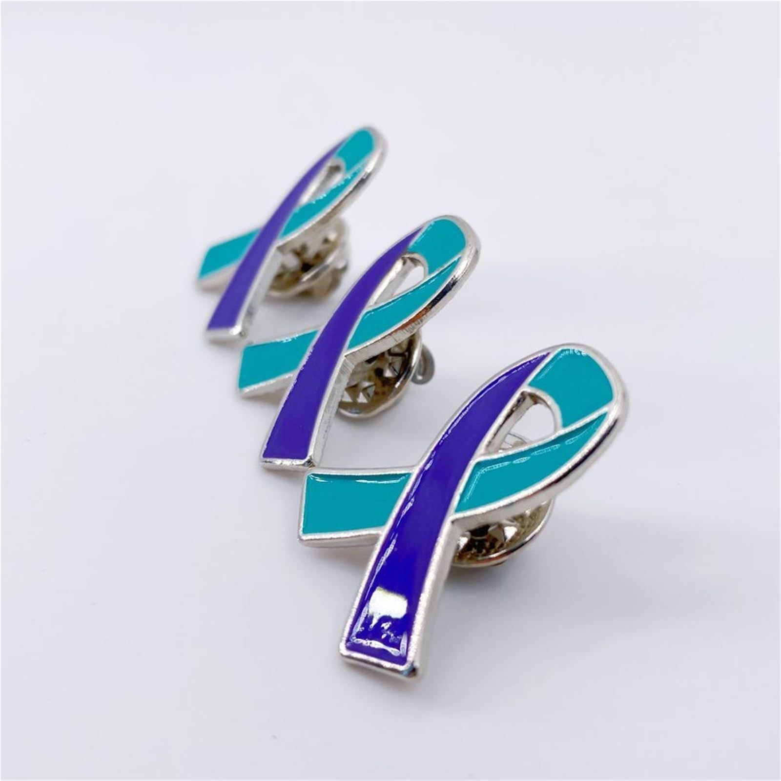 Pin de cinta, 20/50/100 Uds., alfileres esmalte morado y verde azulado, broche, insignia Para Decoración
