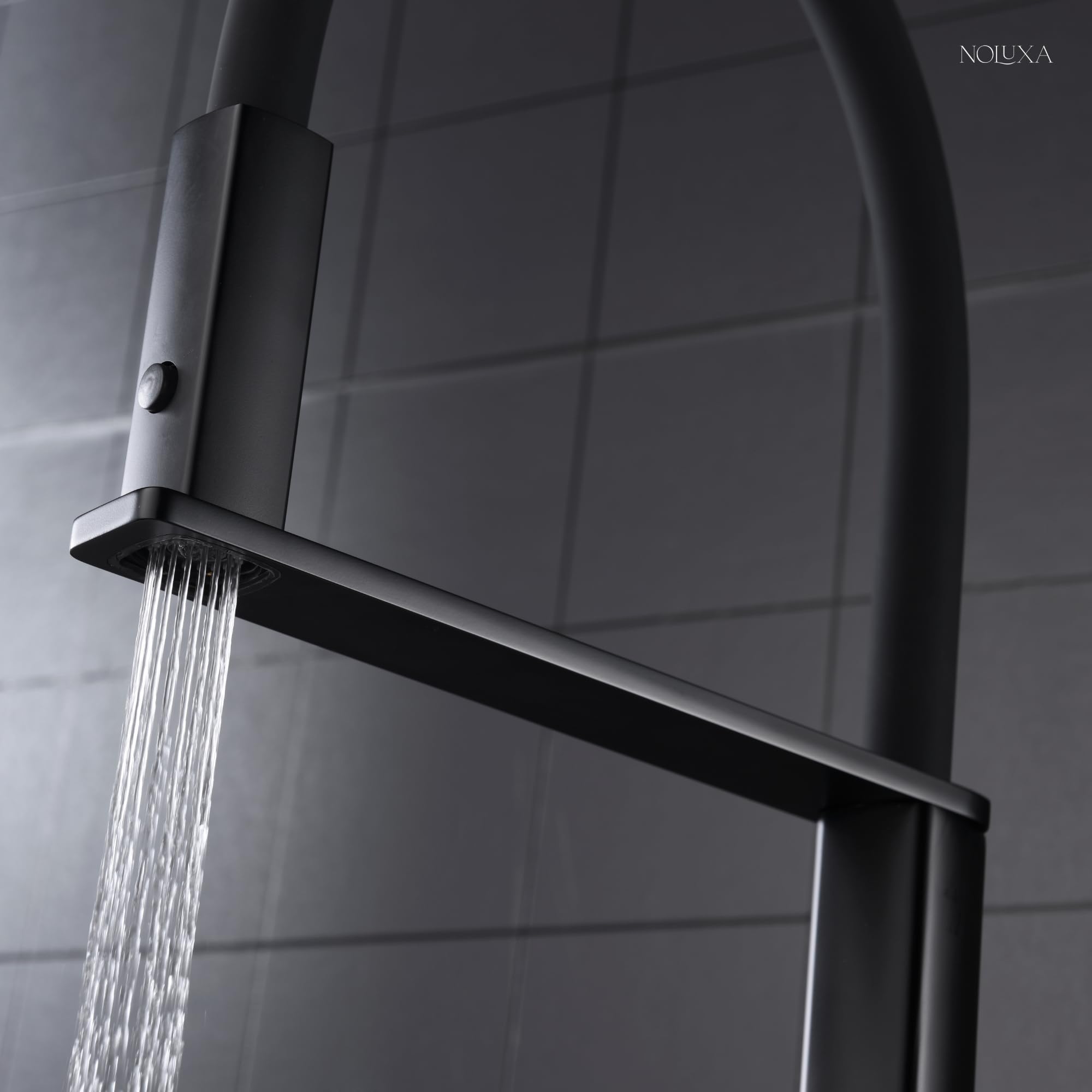 IMEX - Grifo Cocina Extraíble Negro Mate | Grifo Monomando Fregadero con Difusor | Griferia Cocina con Ducha Flexible 360º | Grifería en Latón | Serie Menorca