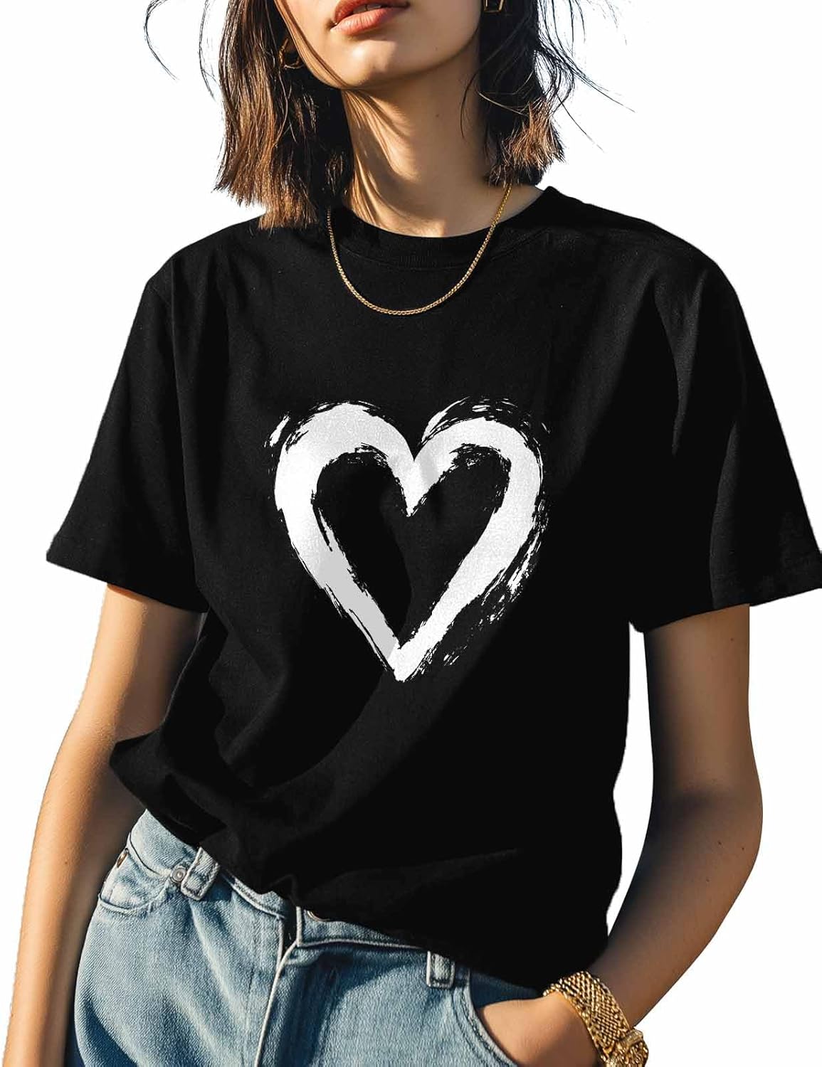 T Shirts for Women Graphic Tees Love Heart Crew Neck Short Sleeve Shirts for Women Abstract Casual T-Shirt