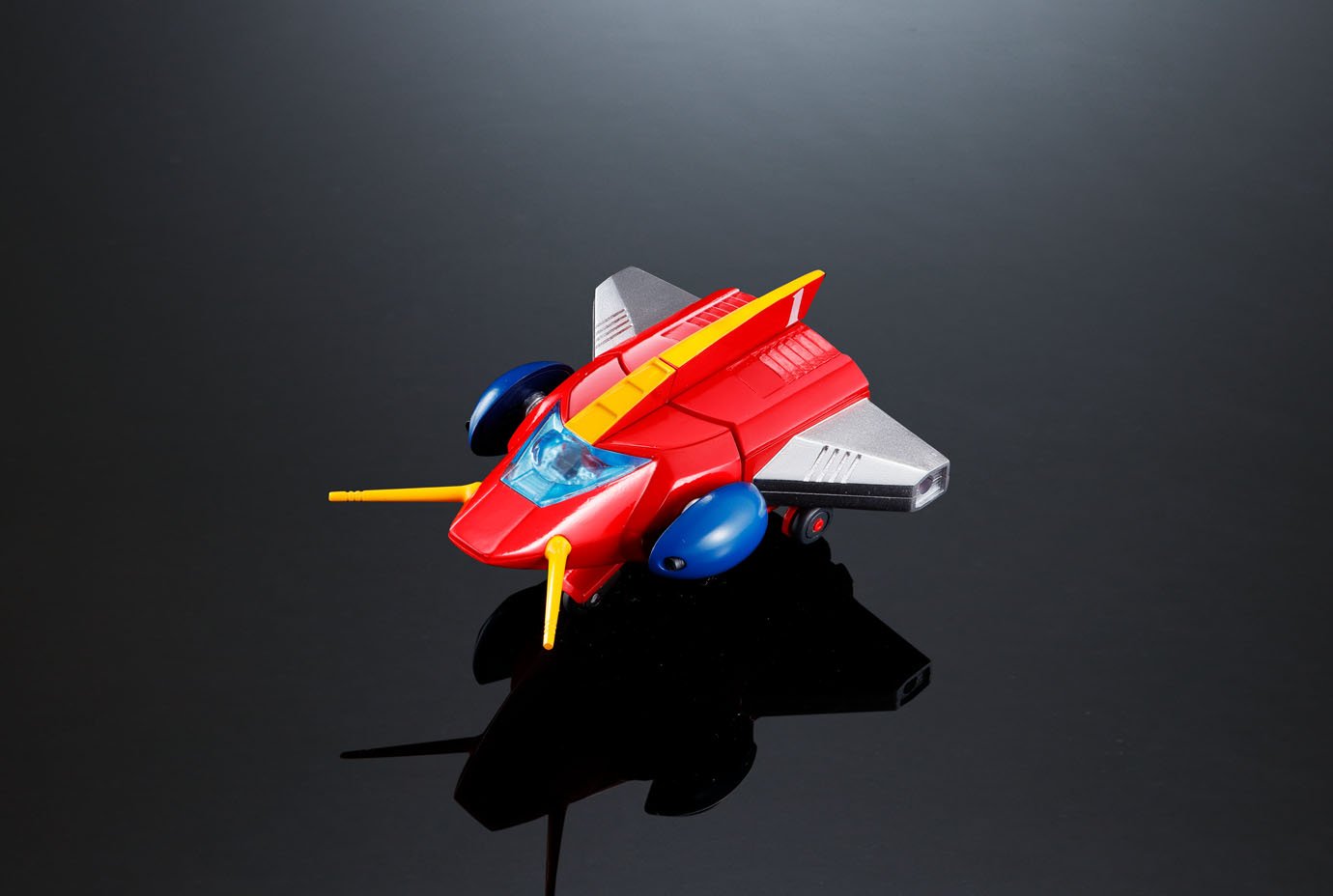 TAMASHII NATIONS Cho Denji Robo Combattler V, 35 cm