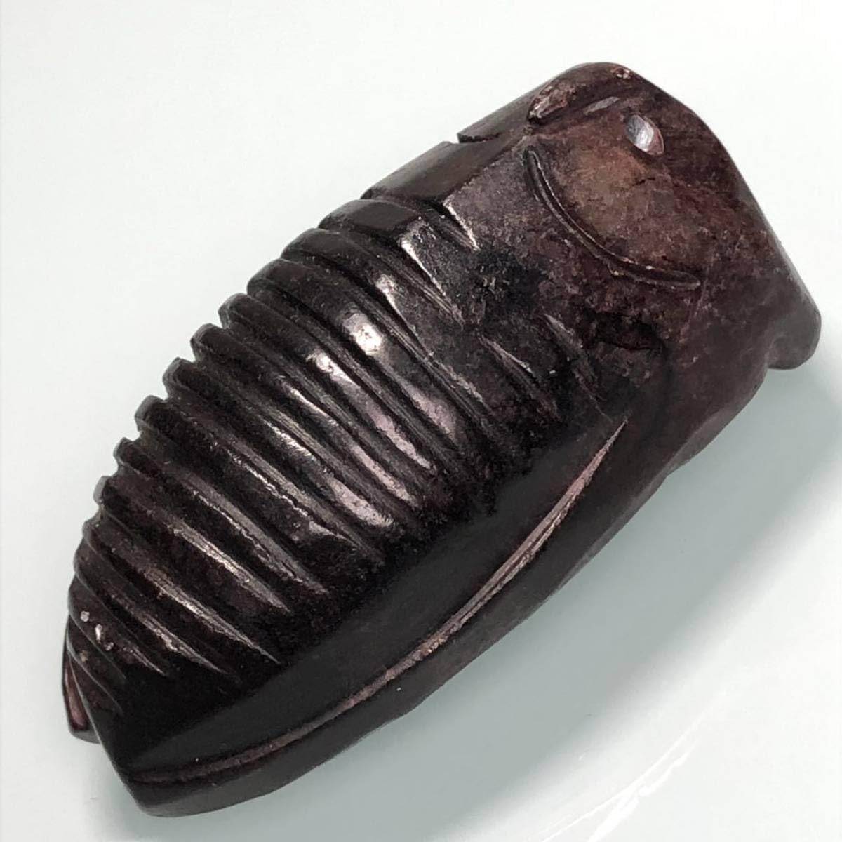 隕石御守り　宇宙不思議パワーを潜めるパワーストーン彫刻　観音「一面佛一面魔」 隕石ペンダント 宇宙不思議パワーを潜めるパワーストーン龍紋