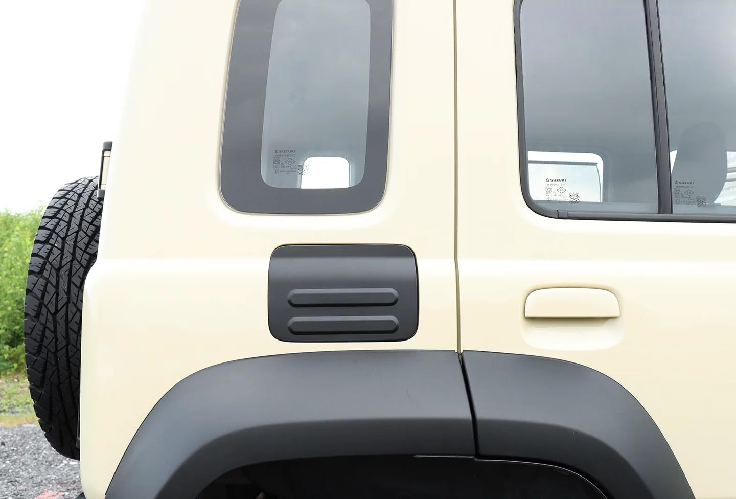 Amazon | [Javelith] Forジムニーノマド JC74W車種専用 燃料タンク