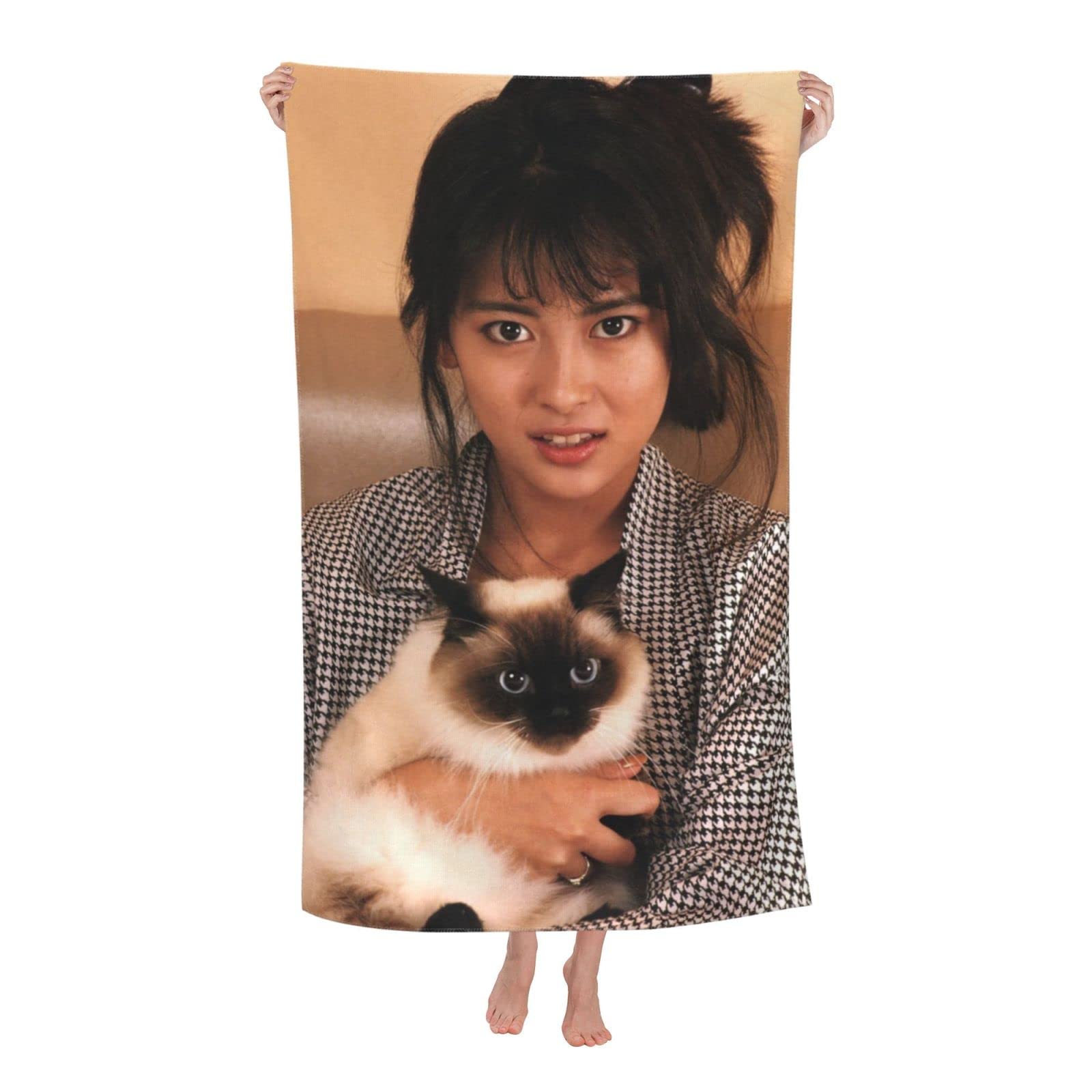 Amazon｜中山美穂 バスタオル ビーチタオル タオル スイミングタオル
