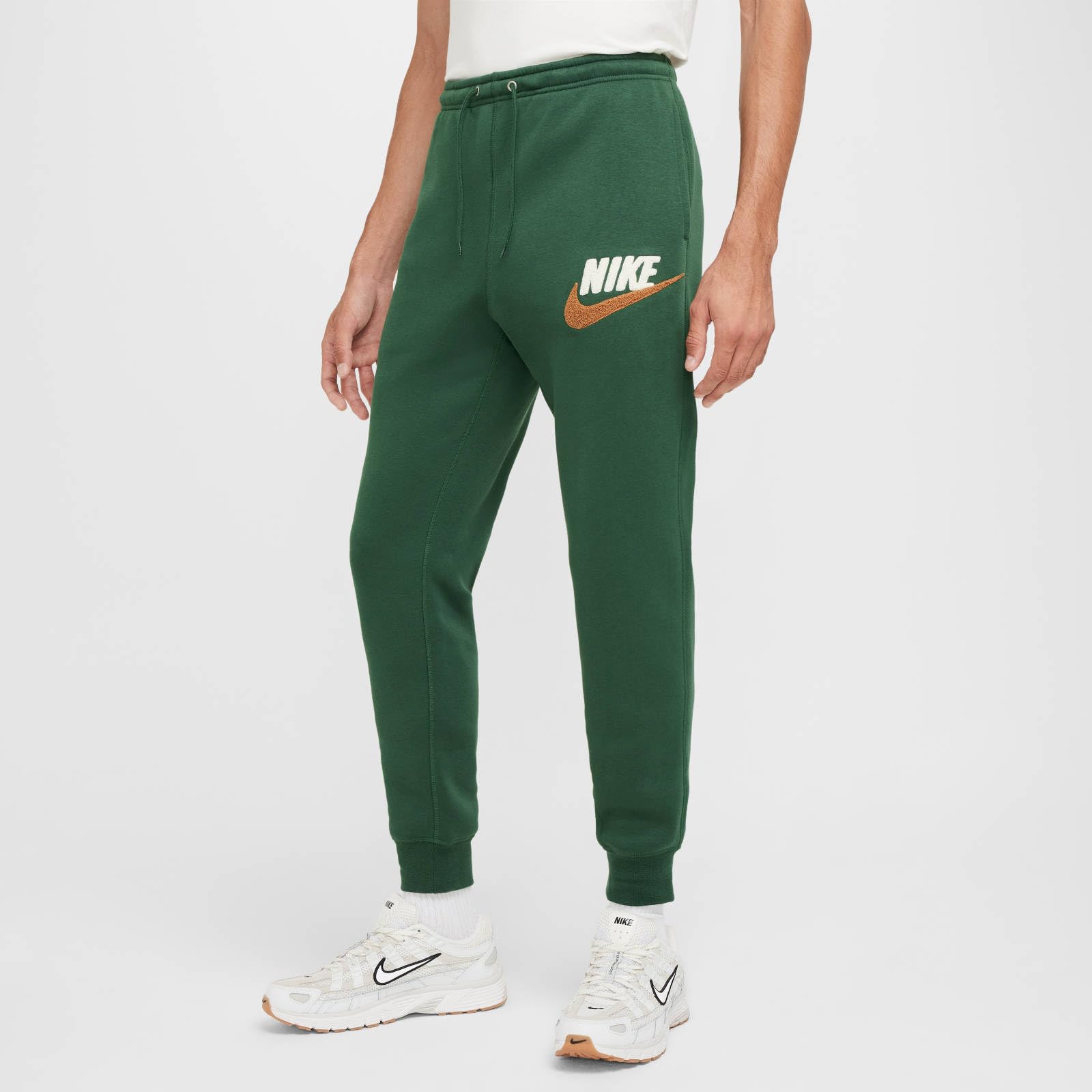 NIKE Nike Club Fleece Herren-fleece-jogger - męskie polarowe joggery Mężczyźni