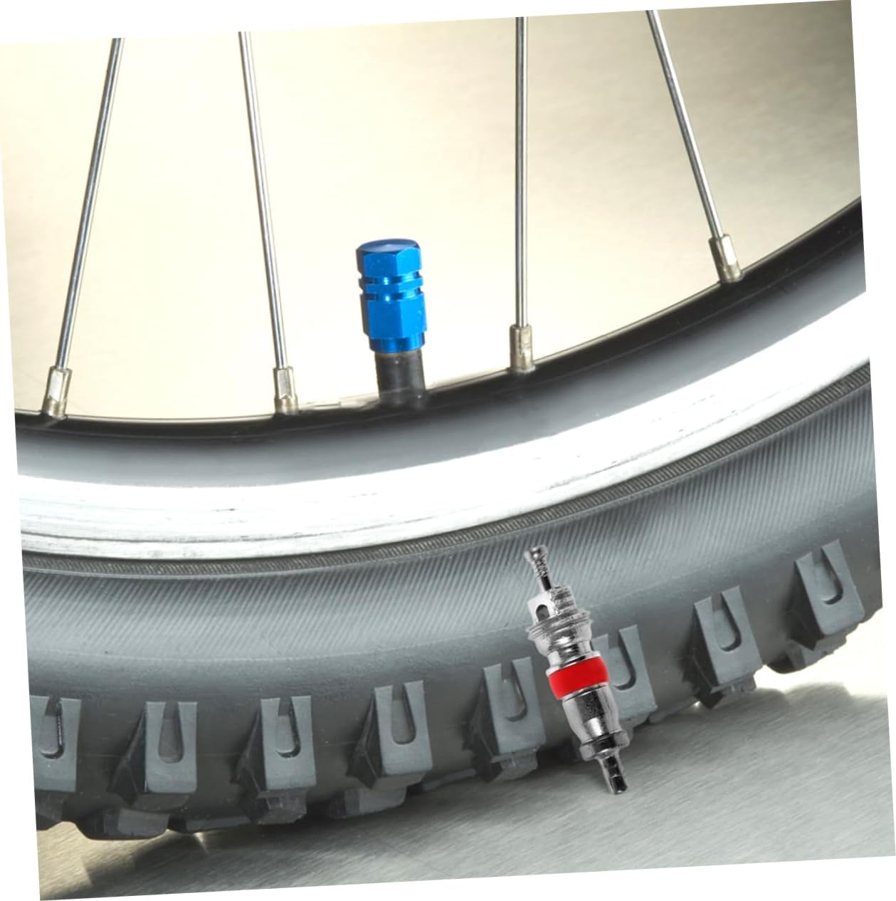 Zerodeko 200pcs Tire Valve Core Replacement Kit Tire Repair Tool for Cars Motorcycles and Easy to Install High-Sealing Design Pressure