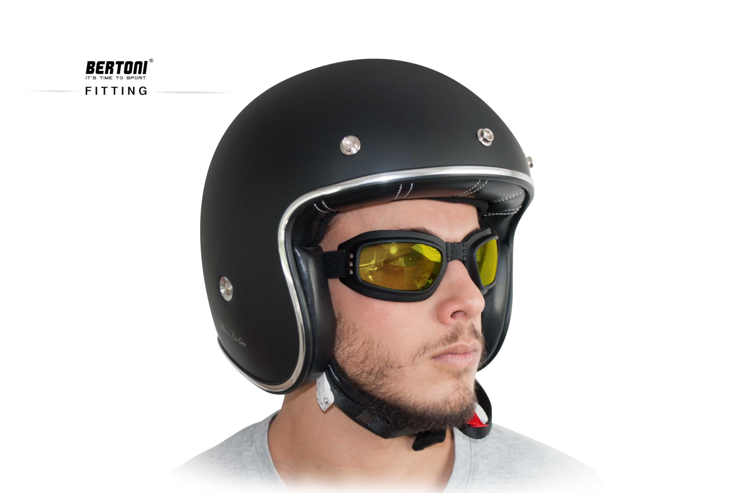 Bertoni Occhiali Fotocromatici da Moto e Sport Estremi - Elastico Regolabile - Ventilati - mod. 112 Telaio Nero Opaco