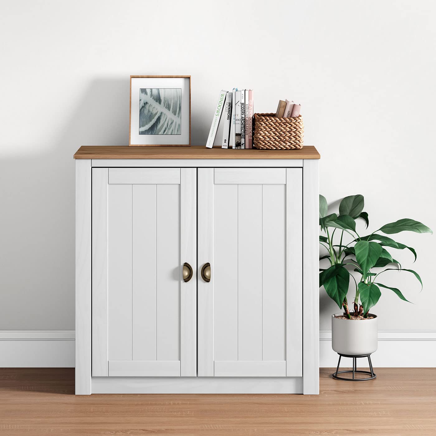 IDIMEX Kommode Bolton aus Kiefer in weiß/braun, Sideboard mit 2 Türen und Muschelgriffen, Buffetschrank aus Massivholz inkl. Einlegeböden