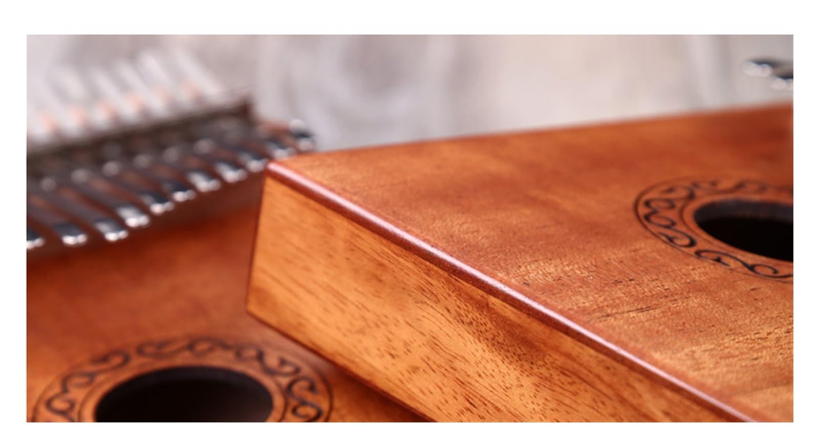 Kalimba Profesjonalny chromatyczny kciuk palec fortepianowy z drewna akacjowego ładny instrument 17-tonowy przenośny instrument muzyczny