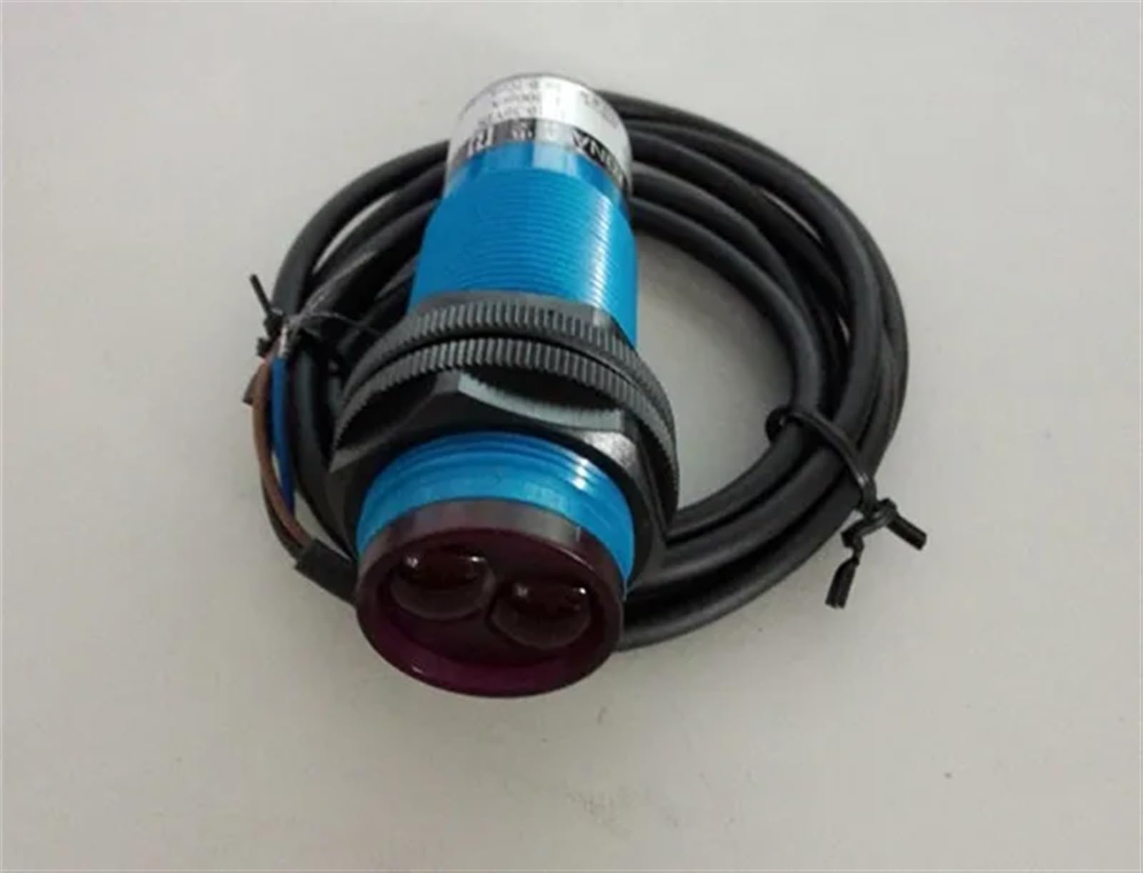 CXFCIHFT M30 diffuse AC NC normally closed sensor photoelectric photoelectric switch distance 70 cm AC switch