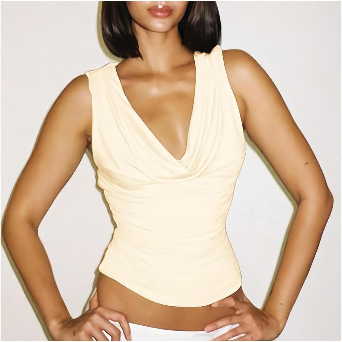 SweatyRocks Women's Sexy Y2K Open Back Top Twist Ties Ruched Crop Tops Club Outfits Going Out Tops - Image 2