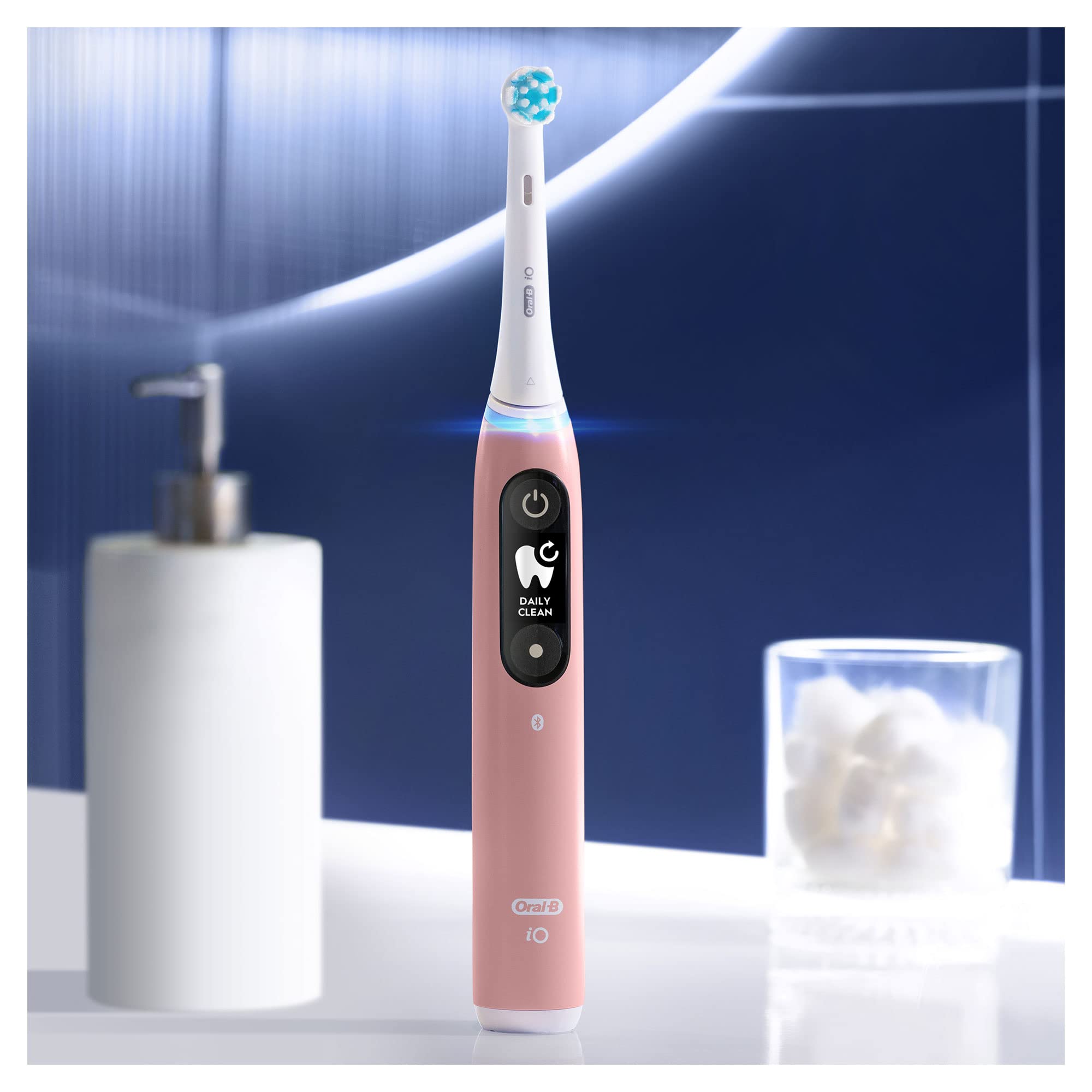 Oral-B iO Series 6 Elektrische Zahnbürste/Electric Toothbrush, 5 Putzmodi für Zahnpflege, Magnet-Technologie, Display & Reiseetui, Sensitive Edition, Geschenk Mann/Frau, Designed by Braun, pink sand