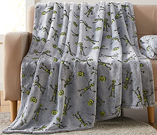 Serafina Home Halloween Glow in The Dark Throw Blanket: Skeletons...