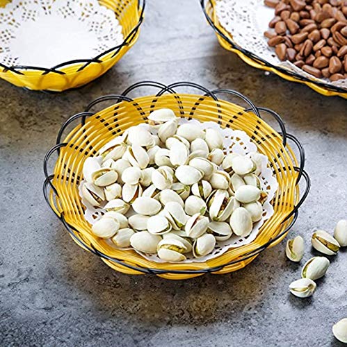 pizarra Lace Doilies Paper 100 Pcs,4.5 inch Decorative Round Placemats,Liners for Cake,Desserts Baked Treat Display