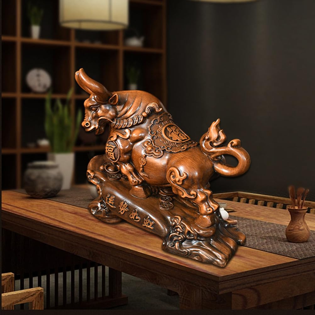 Figurka Złotego Byka Żywica Chiński Feng Shui Statua Wołu Pomyślne bogactwo Powodzenia Ozdoby rzeźbiarskie Powodzenia w karierze i bogactwie do wystroju domowego biura,M