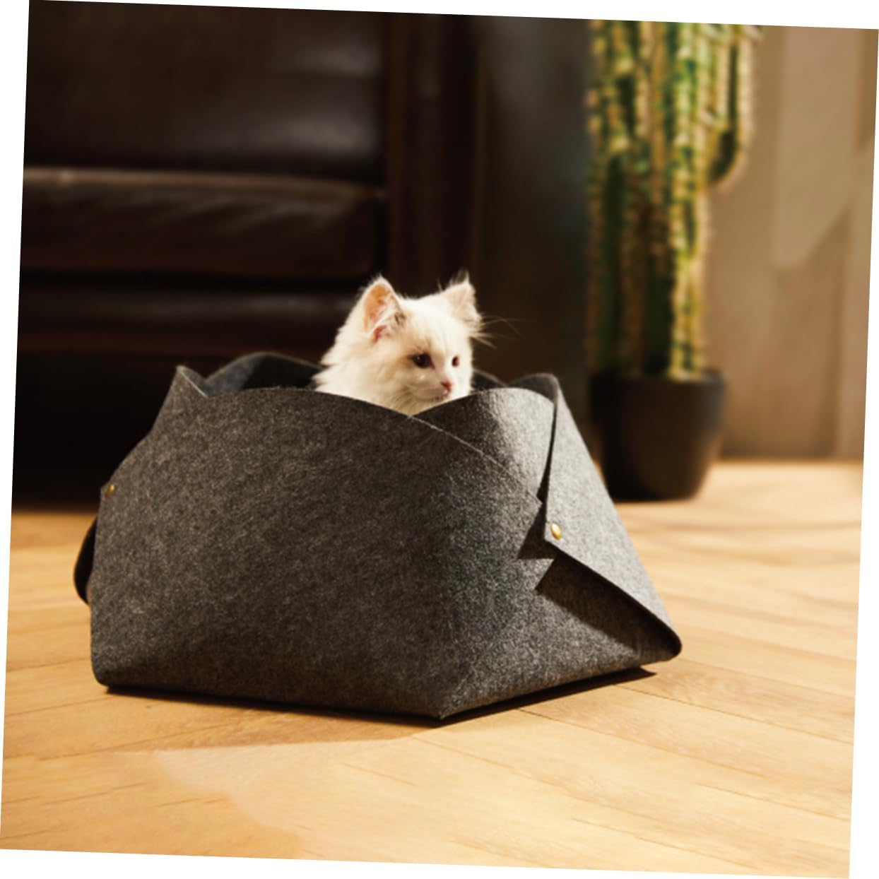 Creative Flower Petal Shaped Cat House Dark Grey Felt Nest for Cats Durable Soft Four Seasons Sleeping Bed Easy