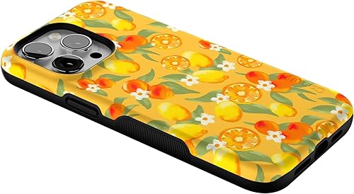 Vista 1472 de Casely Funda para iPhone 15 Pro Max Jardín Secreto Flores mixtas Funda atrevida Compatible con MagSafe y botón de acción Secret Garden