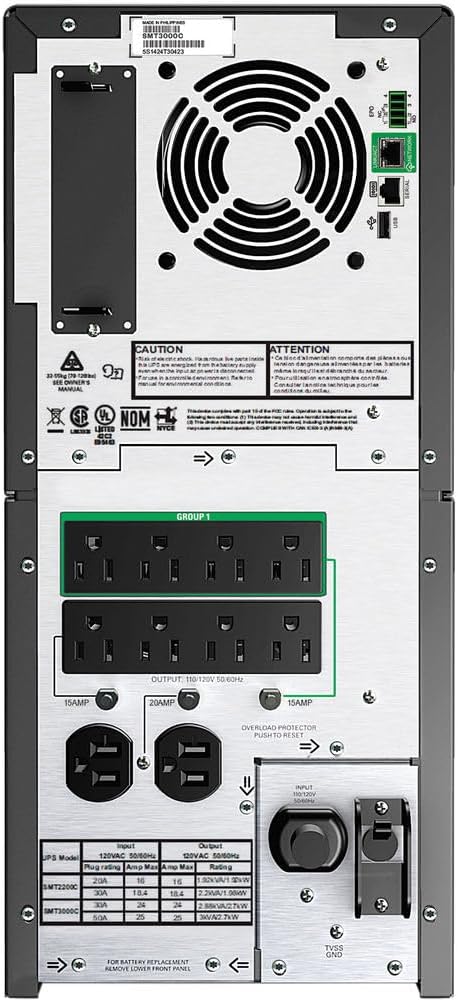 Hinteren view of APC Smart-UPS SMT3000C showing input/output ports
