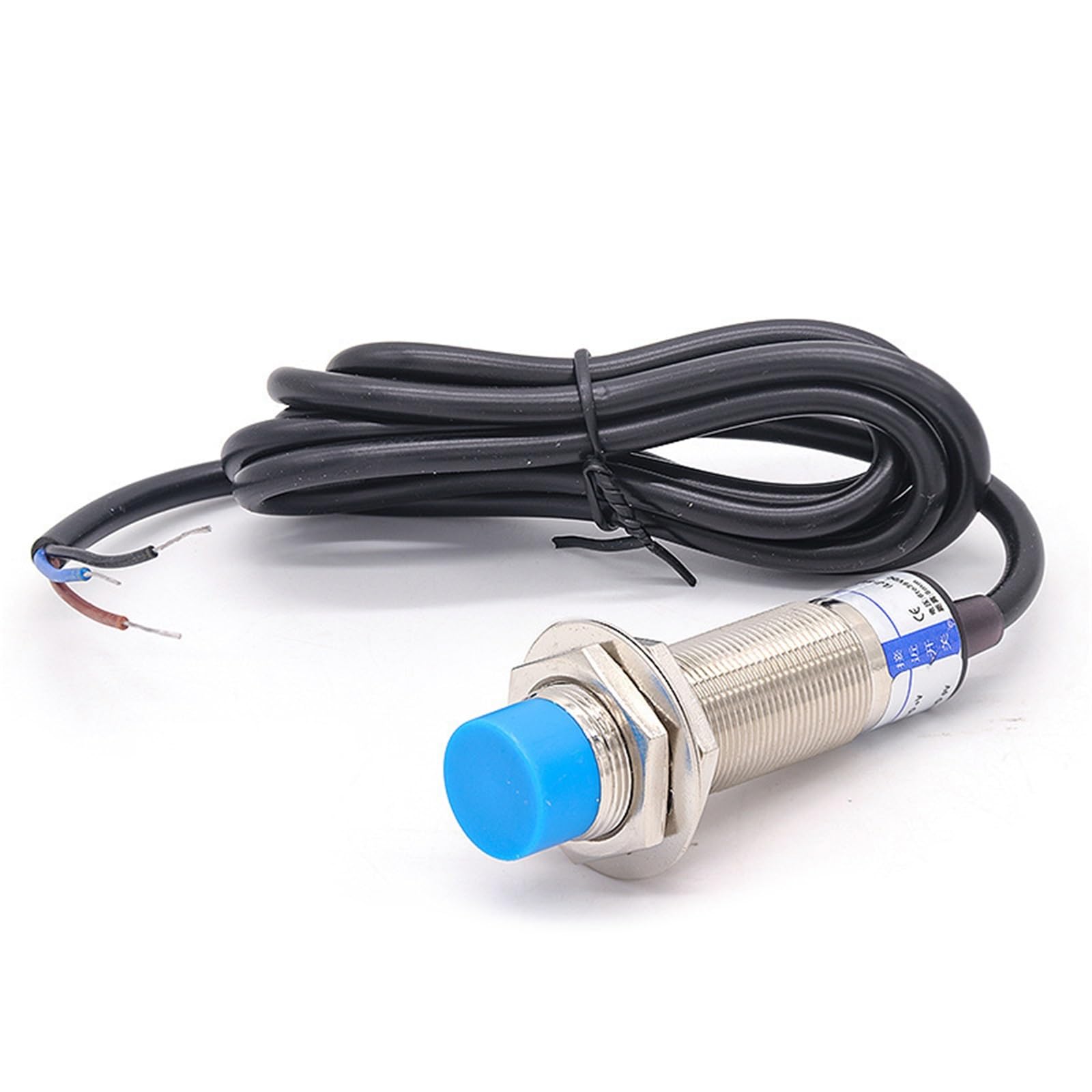 Capteur de proximite M18 avec detection inductive precise de 8mm - 6