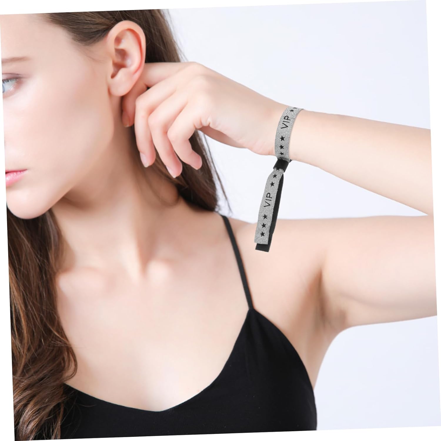 jojofuny 100pcs Reusable VIP Wristbands for Concerts and Festivals Elegant Silver Fabric Armbands for Event Admissions and Parties