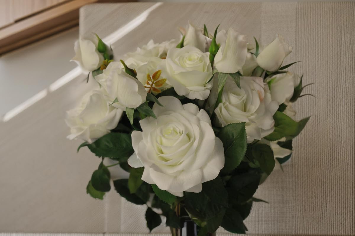 造花 インテリア バラ ローズ 薔薇 アレンジ 仏壇用 一輪 花束 造花 インテリア アートフラワー 観葉植物 枯れない花 プレゼント お祝い お見舞い 誕生日 母の日 バレンタインデー 転居 結婚式 プロポーズ 家庭 飾り 装飾 クな恋を象徴(ホワイト)