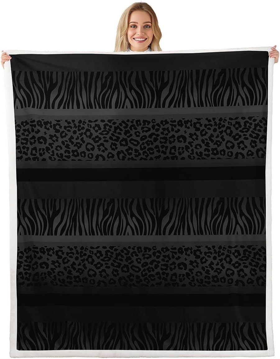 Feelyou Leopard Fleece Throw Blanket Blue Green Cheetah Print Plush Blanket for Bed Sofa Couch Safari Sherpa Blanket for Kids Boys Girls Animal Fur Print Fuzzy Blanket Kids Room Decor Queen 90"x90"