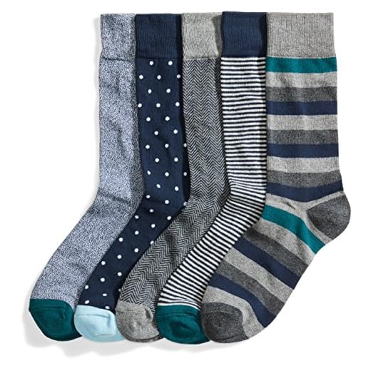Amazon Essentials Mens Comfortable Patterned Dress Socks, 5 Pairs, Green, Size One Size