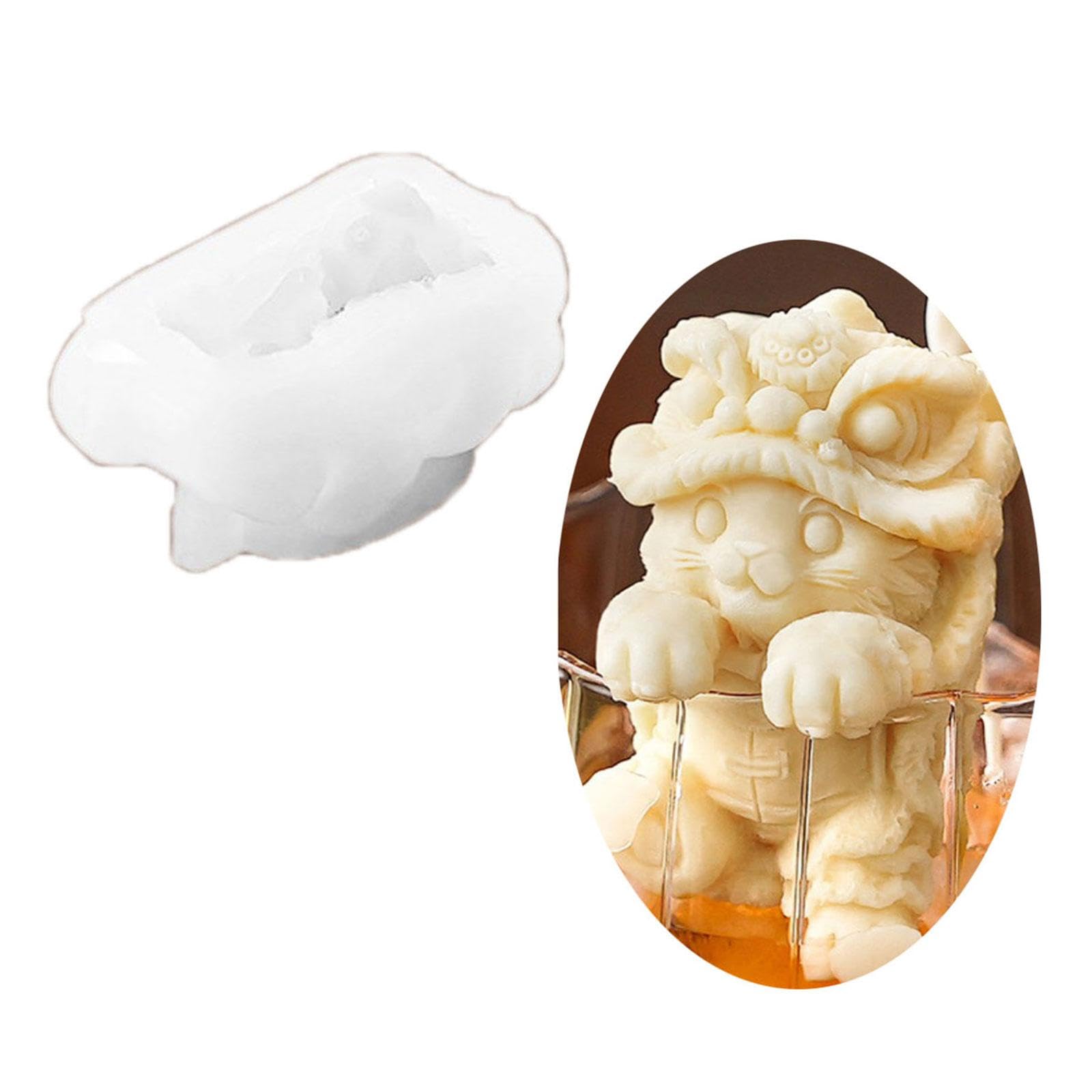 our fave Large 3D Animal Ice Cubes Tray Silicone Animal Capacity for Whiskeys Cocktails Juices with Lid