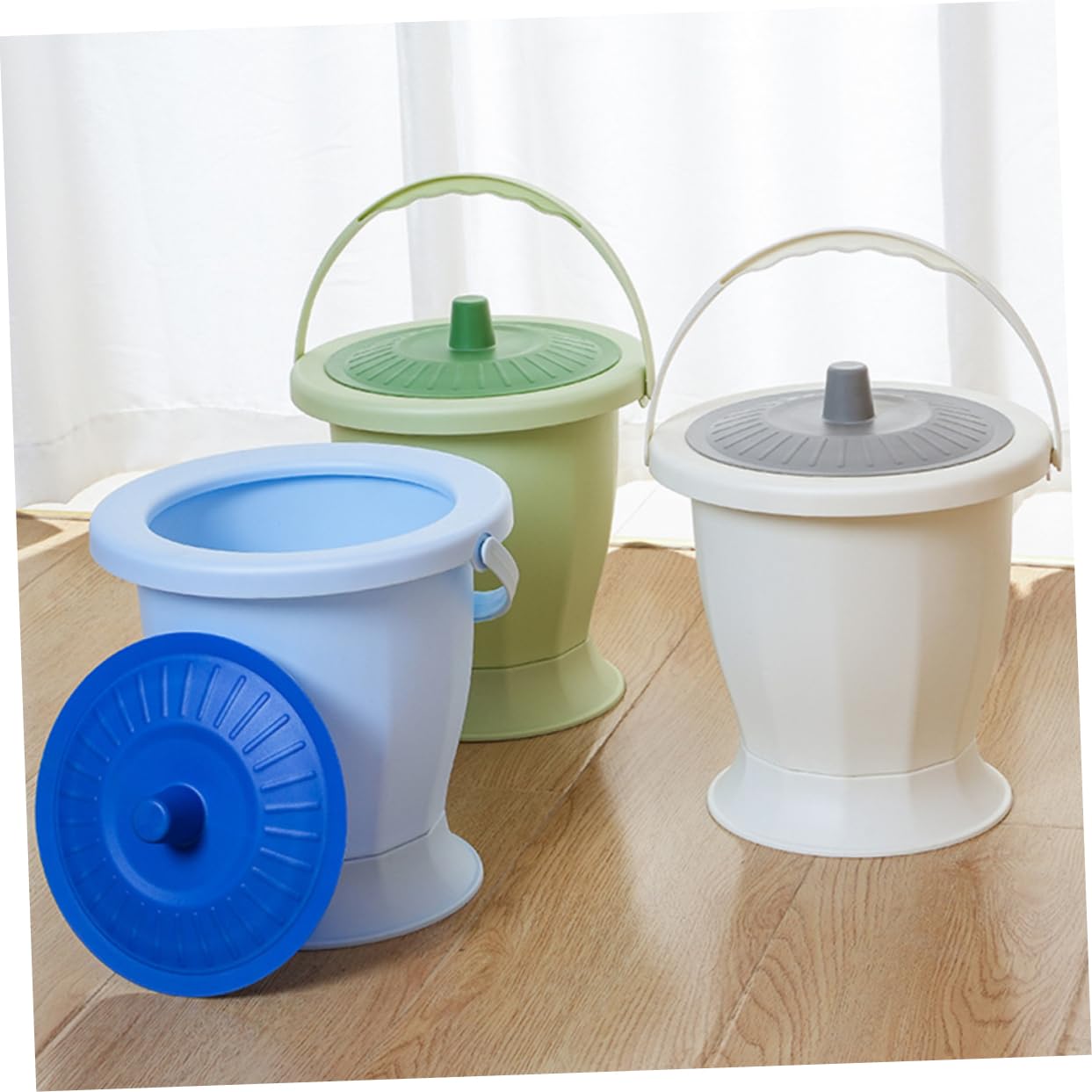 TOVINANNA Adult Portable Urinal Pee Pot for Women Plastic Potty Pot Elderly Urinal Portable Toilet for Women