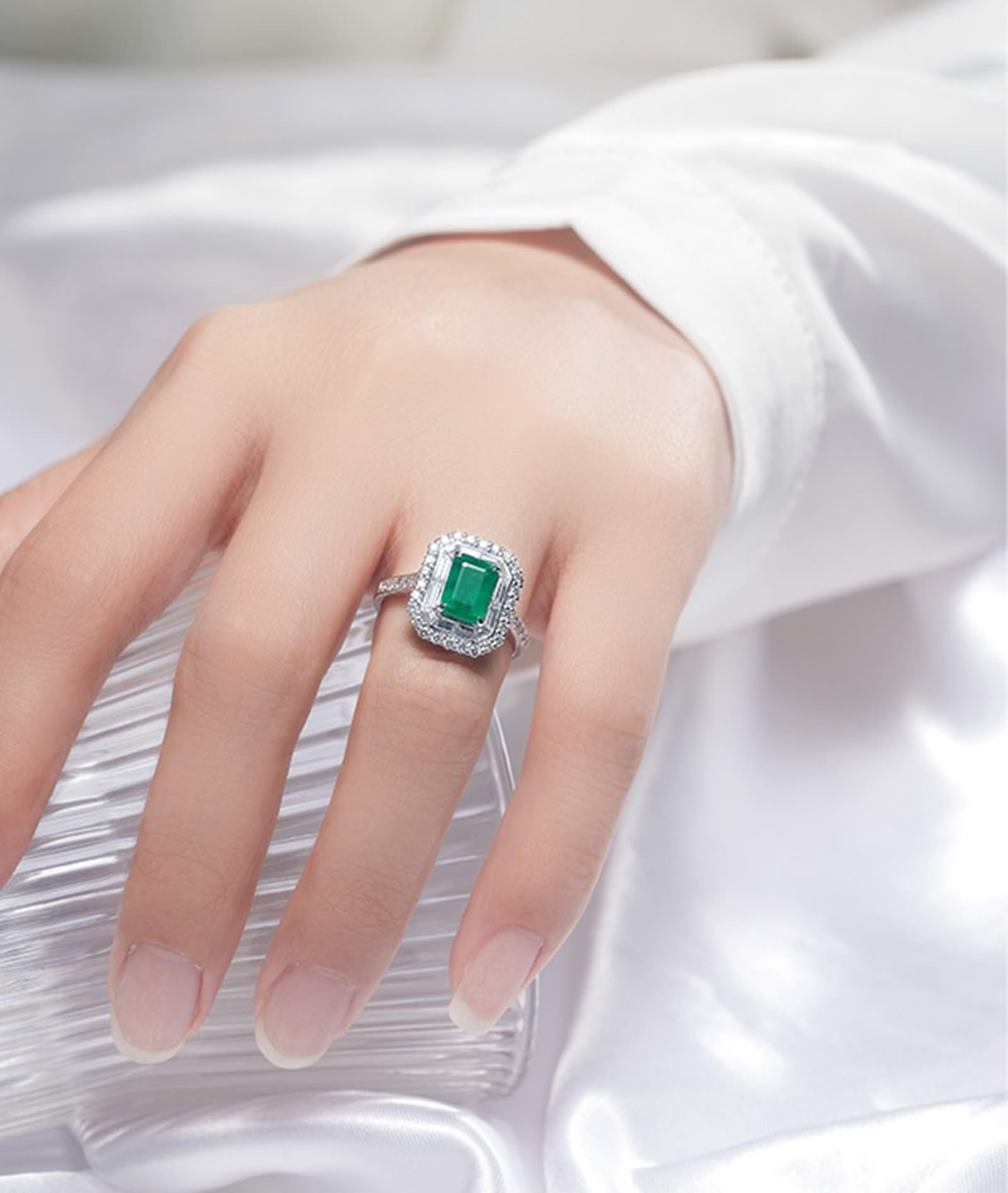 Epinki Pierścionek zaręczynowy 9K/14K/18K białe złoto, klasyczny pierścionek szmaragd (szlif prostokątny, zielony), pierścionek z moissanit Gold Au750/ 585/375 prawdziwa biżuteria, rozm. 47-70