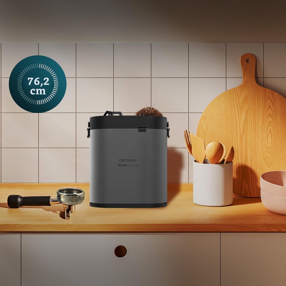 Cecotec Elektrischer Kaffee-Siebträger-Reiniger Bean&Clean Pro. Kaffeezubehör, einschließlich 2 Schaber und 1 Reinigungskopf, Rotationsgeschwindigkeit von 300/min, kompatibel mit 58mm Siebträgern