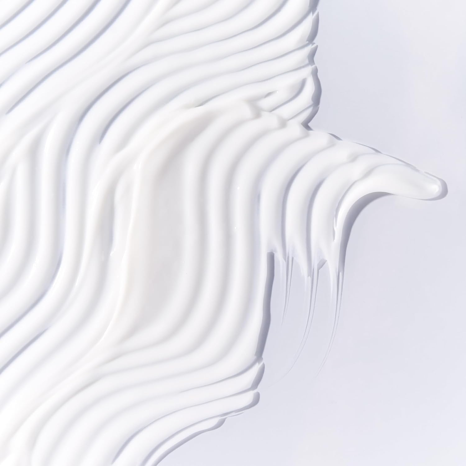 Tata Harper Water-Lock Moisturizer, Lightweight, Silicone-Free Hydrator, 100% Natural, Made Fresh in Vermont - Image 2